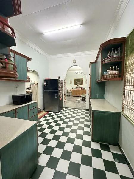 Bungalow House untuk Dijual di Kertih (Terengganu) - Fazielawatie Ishak - Kitchen - PropertyGuru.com.my
