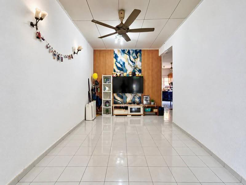 1-storey Terraced House for Sale in Seksyen 30 (Shah Alam) - Tasya Ruslan - PropertyGuru.com.my