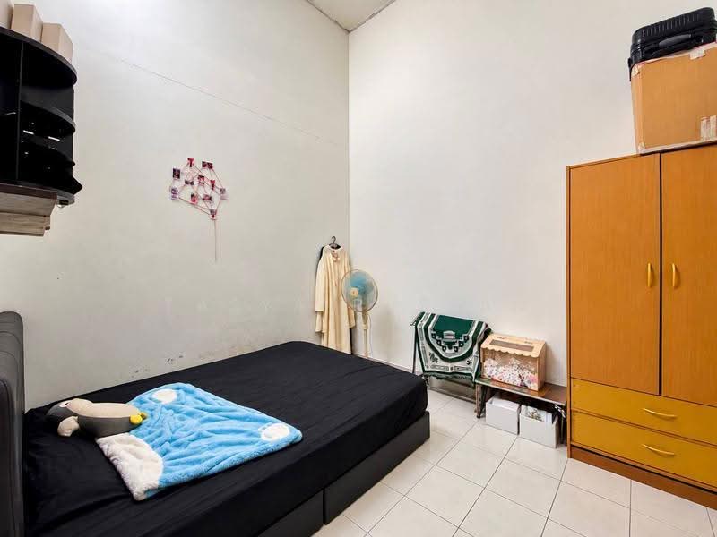 1-storey Terraced House for Sale in Seksyen 30 (Shah Alam) - Tasya Ruslan - PropertyGuru.com.my