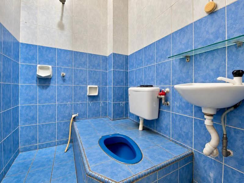 1-storey Terraced House for Sale in Seksyen 30 (Shah Alam) - Tasya Ruslan - PropertyGuru.com.my