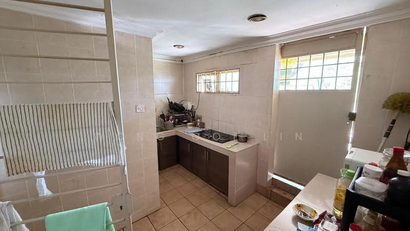 2-storey Terraced House for Sale in U8, Taman Bukit Jelutong (Shah Alam) - Wong Ooi Lin - Kitchen - PropertyGuru.com.my
