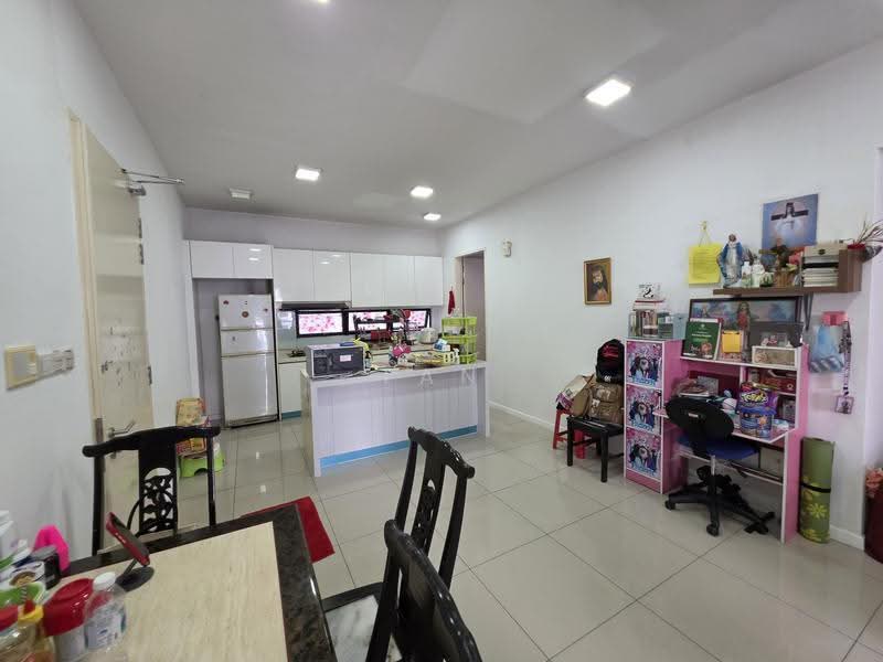 Kondominium untuk Dijual di Paragon 3 - Tan Chee Kian - Kitchen - PropertyGuru.com.my