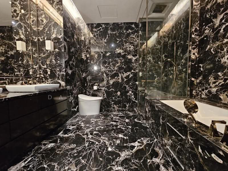 Kediaman Servis untuk Dijual di Four Seasons Place - Daniel Chieng - Bathroom - PropertyGuru.com.my