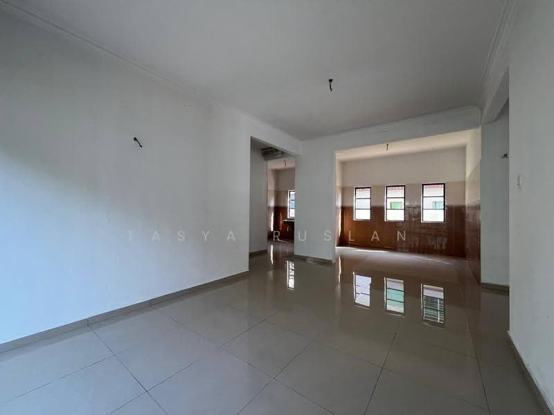 Bungalow House untuk Dijual di Kampung Sungai Ramal Baru (Kajang) - Tasya Ruslan - Interior - PropertyGuru.com.my