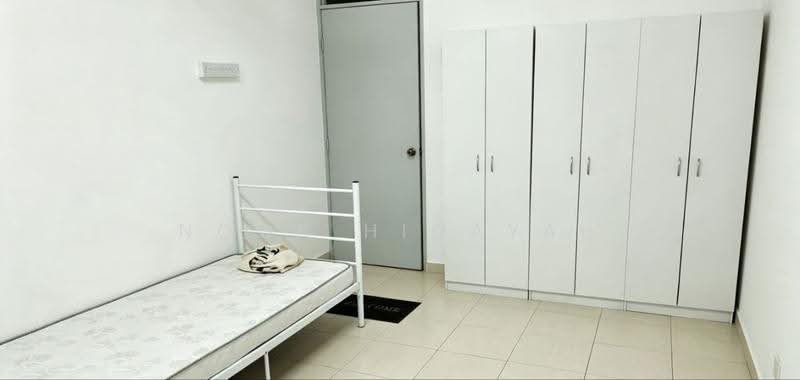Pangsapuri untuk Dijual di Mentari Court - Noor Hidayah Mohamad Noor - Bedroom - PropertyGuru.com.my