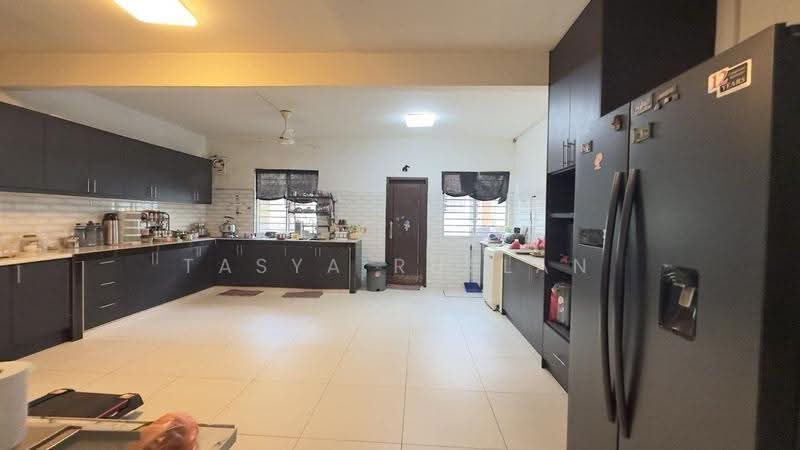 Rumah Teres 2-Tingkat untuk Dijual di Bandar Saujana Putra (Tanjong Duabelas) - Tasya Ruslan - PropertyGuru.com.my