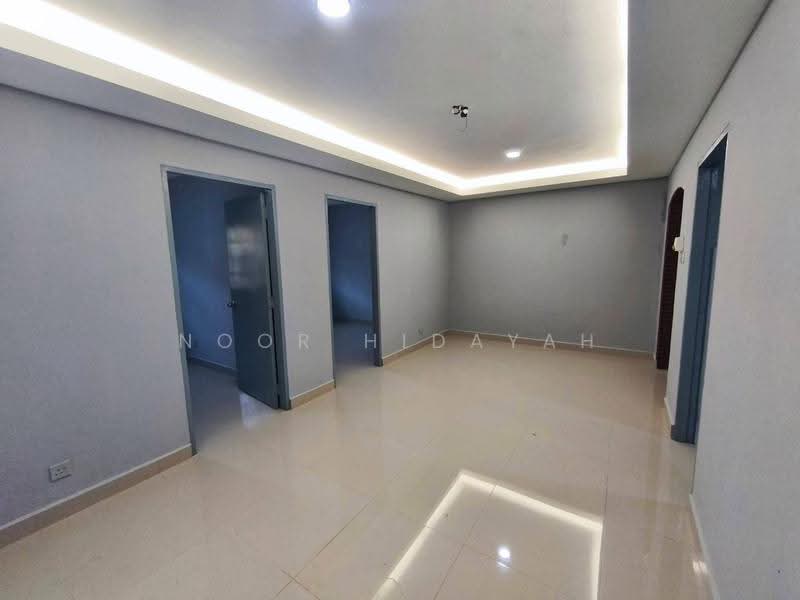 Flat for Sale at Kampung Lindungan PJS 8 - Noor Hidayah Mohamad Noor - Interior - PropertyGuru.com.my