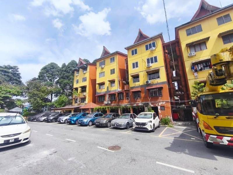 Flat for Sale at Kampung Lindungan PJS 8 - Noor Hidayah Mohamad Noor - Exterior - PropertyGuru.com.my