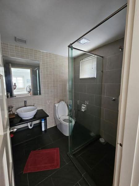 Bungalow House for Sale in Seksyen 13 (Shah Alam) - Vivien Lee - Bathroom - PropertyGuru.com.my