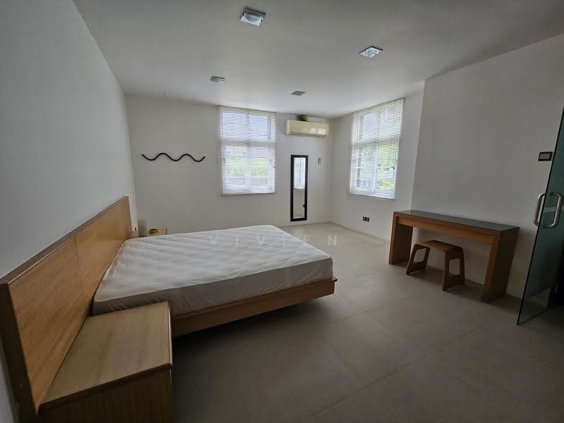 Bungalow House for Sale in Seksyen 13 (Shah Alam) - Vivien Lee - Bedroom - PropertyGuru.com.my