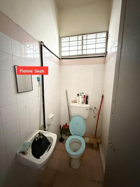 Shop for Rent in George Town (Penang) - Fionne Seah - Bathroom - PropertyGuru.com.my