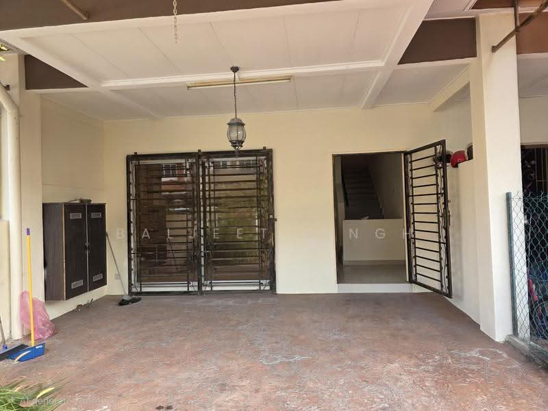 Rumah Teres 2.5-Tingkat untuk Dijual di Taman Tasik Prima (Puchong) - Baljeet Singh - Exterior - PropertyGuru.com.my