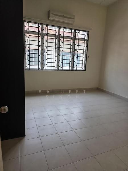 Rumah Teres 2.5-Tingkat untuk Dijual di Taman Tasik Prima (Puchong) - Baljeet Singh - Interior - PropertyGuru.com.my