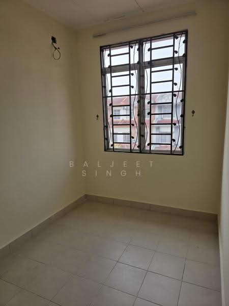 Rumah Teres 2.5-Tingkat untuk Dijual di Taman Tasik Prima (Puchong) - Baljeet Singh - Interior - PropertyGuru.com.my