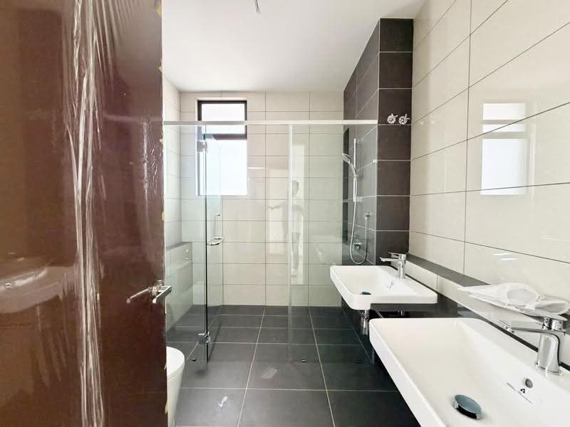 Rumah Kluster untuk Dijual di Horizon Hills (Iskandar Puteri (Nusajaya)) - Yik Tat - Bathroom - PropertyGuru.com.my