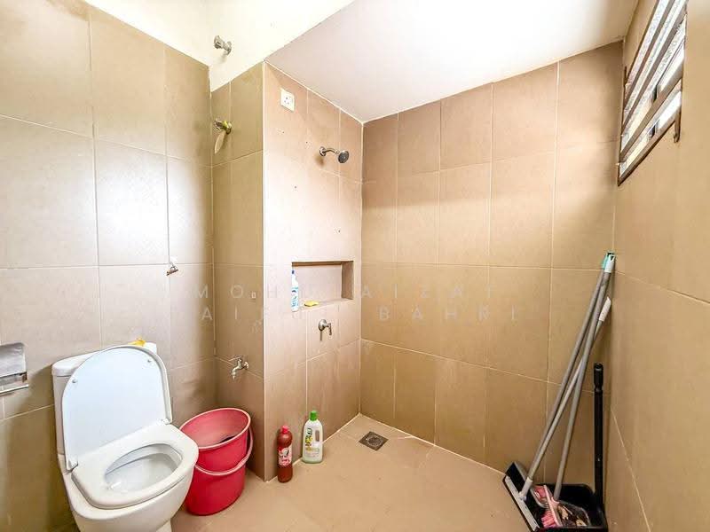 2-storey Terraced House for Sale in Bandar Mahkota (Banting) - Mohd Aizat Saiful Bahri - Bathroom - PropertyGuru.com.my