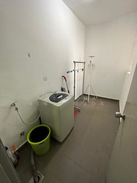 Condominium for Rent at Dwiputra Residences - Faliyana binti Muda - PropertyGuru.com.my