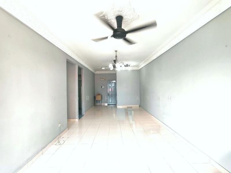 Pangsapuri untuk Dijual di Melur Apartment - Noor Hidayah Mohamad Noor - Living Room - PropertyGuru.com.my