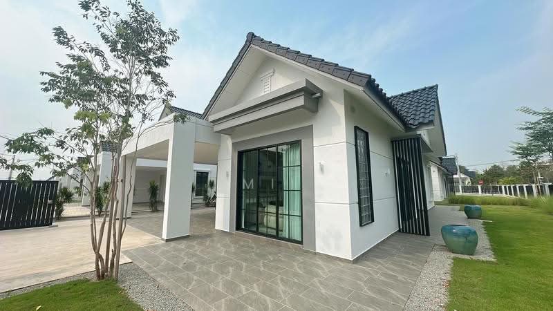 Bungalow House for Sale in Bemban (Melaka) - Mii Ong - Exterior - PropertyGuru.com.my