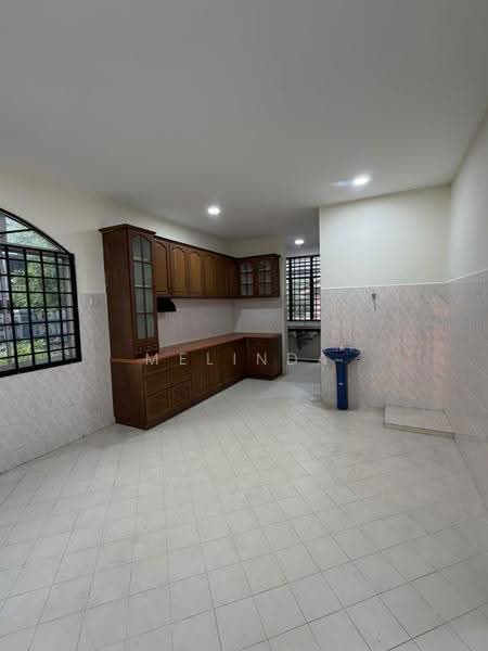Rumah Teres 2-Tingkat untuk Dijual di Taman Pulai Utama (Skudai) - Melinda Ee - Kitchen - PropertyGuru.com.my