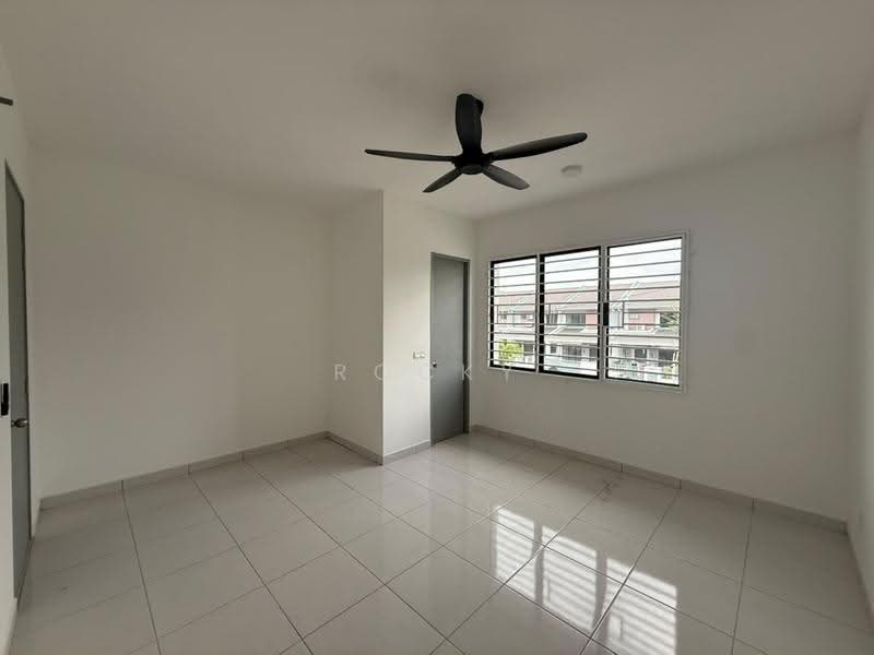 Terraced House for Rent in Rawang (Selangor) - Rocky Chan - Interior - PropertyGuru.com.my