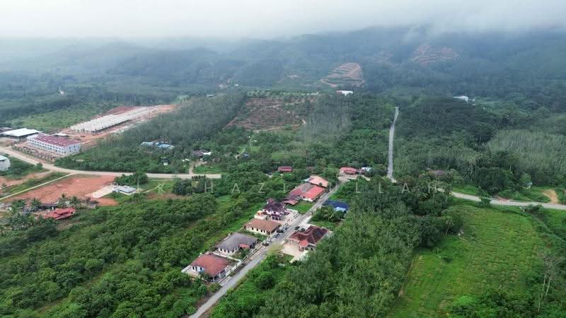 Tanah Komersial untuk Dijual di Gua Musang (Kelantan) - Nik Hazizullah - PropertyGuru.com.my
