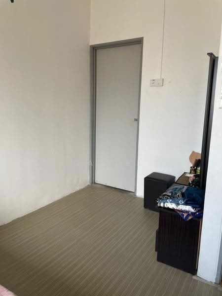 Rumah Flat untuk Dijual di Rumah Pangsa Laman Tasik - Daniel Yong - Interior - PropertyGuru.com.my