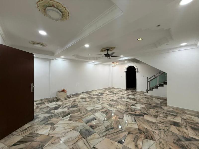Rumah Teres 2.5-Tingkat untuk Dijual di Bandar Tasik Puteri (Rawang) - Rocky Chan - PropertyGuru.com.my