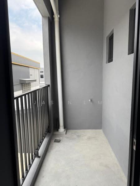 Detached Factory for Sale in Kampung Sri Cheeding (Jenjarom) - Jason Lim - Balcony - PropertyGuru.com.my