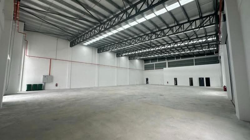 Semi-D Factory for Rent in Eco Business Park 1 (Johor Bahru) - Chuan Hong Kee - Interior - PropertyGuru.com.my
