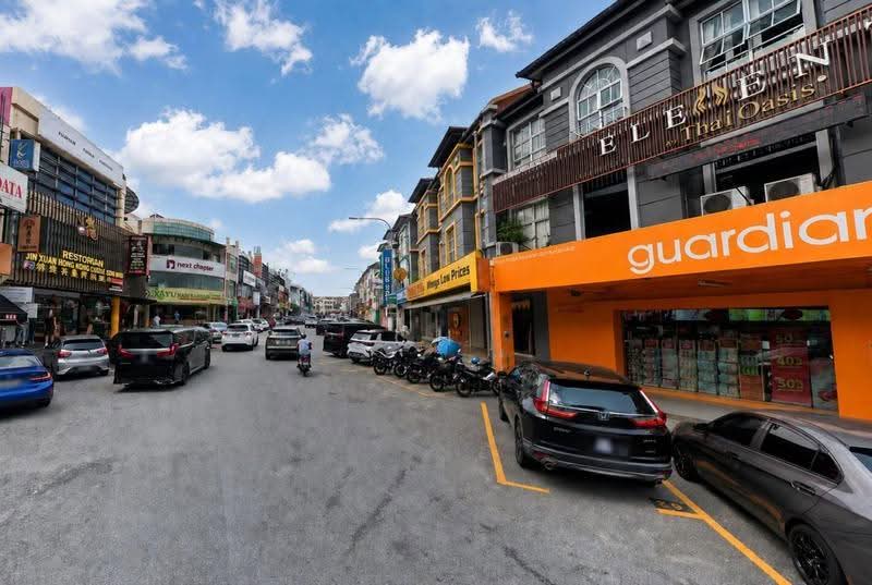 Shop / Office untuk Dijual di Taipan Business Centre (Subang Jaya) - CH Ng - Exterior - PropertyGuru.com.my