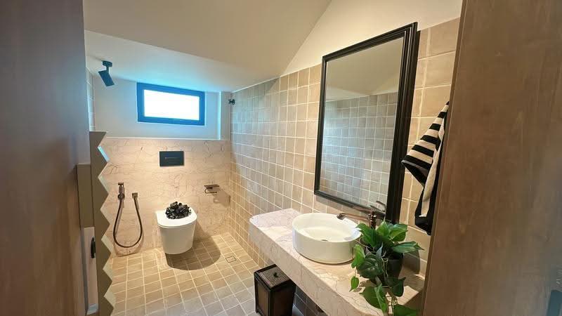 Bungalow House for Sale in Bemban (Melaka) - Mii Ong - Bathroom - PropertyGuru.com.my