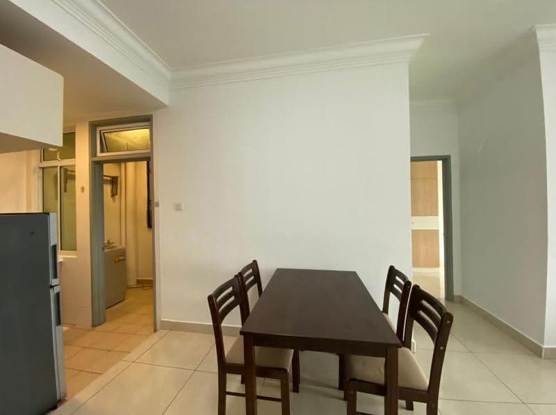 Service Residence for Rent at Pangsapuri Tanah Emas (Golden Sands) - Grace Yan - Dining Room - PropertyGuru.com.my