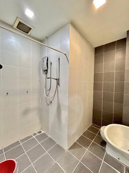 Rumah Teres untuk Dijual di Shah Alam (Selangor) - Syafiq Sharifudin - Bathroom - PropertyGuru.com.my