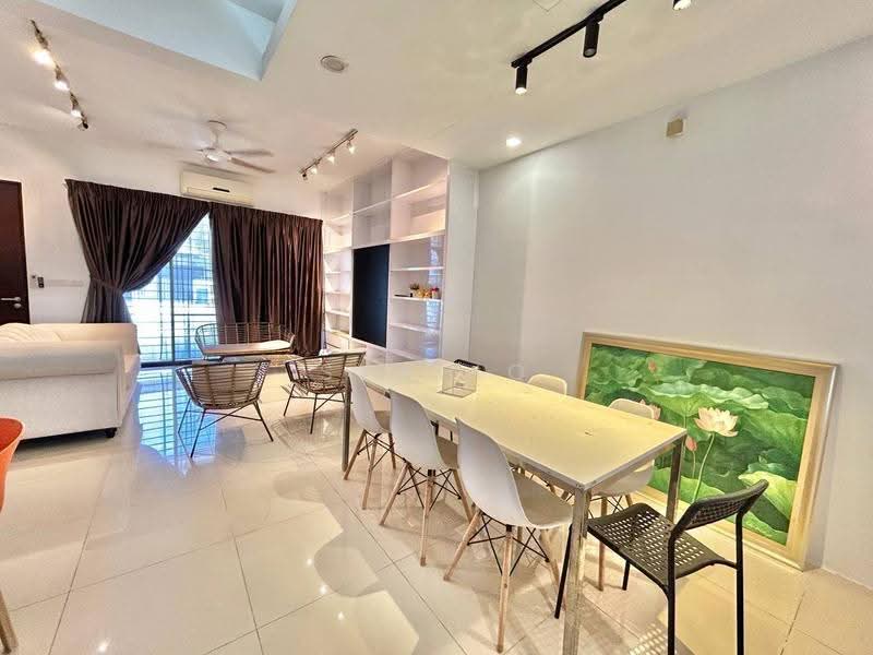 Rumah Teres untuk Dijual di Shah Alam (Selangor) - Syafiq Sharifudin - Living Room - PropertyGuru.com.my