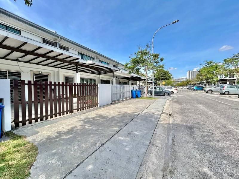 Rumah Teres untuk Dijual di Shah Alam (Selangor) - Syafiq Sharifudin - Exterior - PropertyGuru.com.my