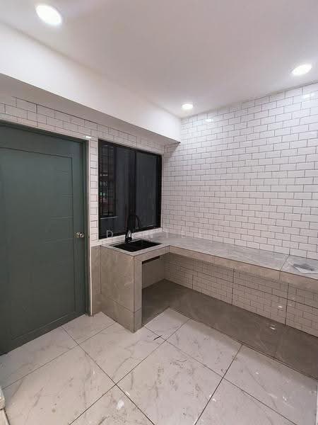 Rumah Flat untuk Dijual di Taman Megah - Daniel Yong - Kitchen - PropertyGuru.com.my
