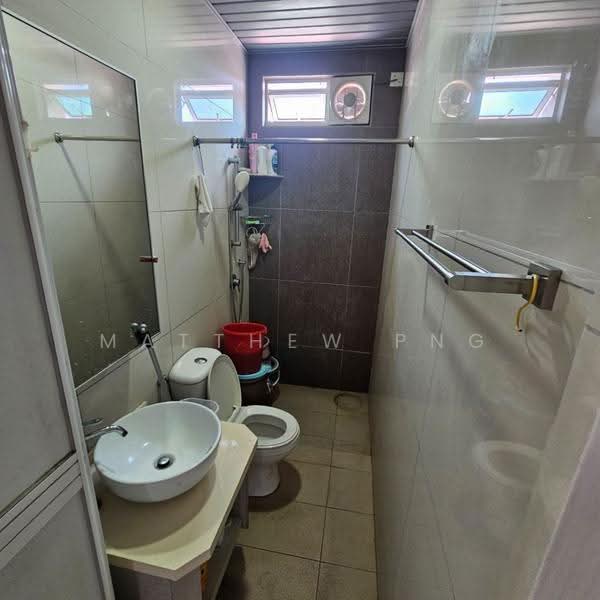Rumah Berkembar untuk Dijual di Island Park (Jelutong) - Matthew Png - PropertyGuru.com.my
