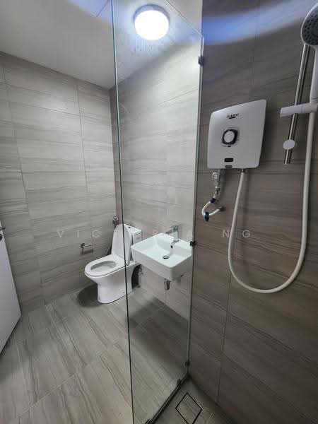 Service Residence for Rent at BeCentral @ i-City - Victoria Ng - Bathroom - PropertyGuru.com.my
