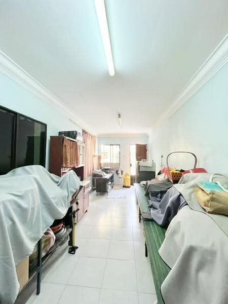 Semi-Detached House for Sale in Taman Iskandar (Johor Bahru) - Yik Tat - Living Room - PropertyGuru.com.my
