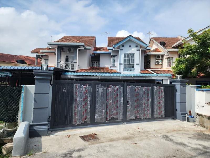 2-storey Terraced House for Sale in Bandar Baru Bangi (Selangor) - AimiRahim Hartanah - Exterior - PropertyGuru.com.my