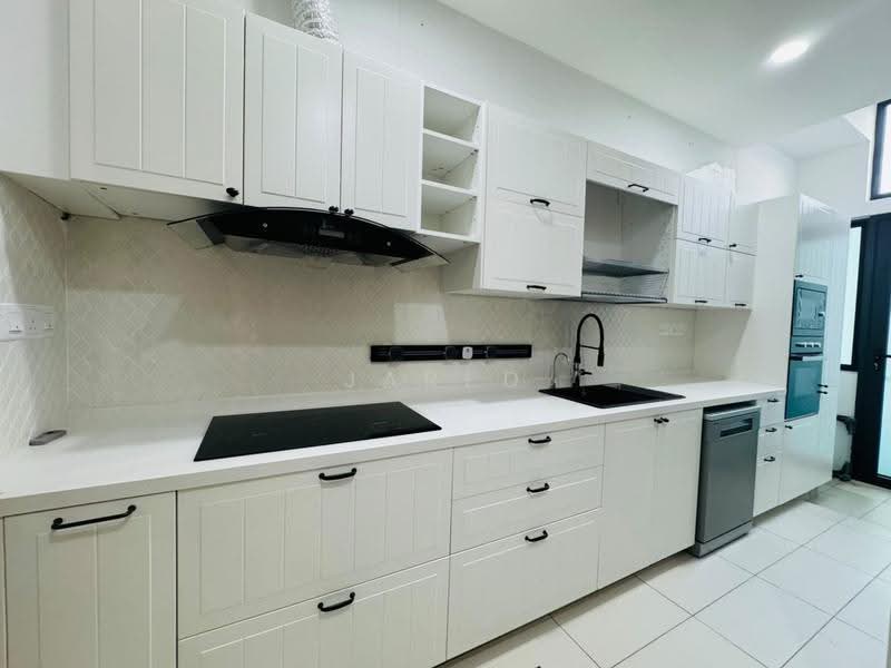 Rumah Berkembar untuk Disewa di Cyberjaya (Selangor) - Jared Wong - Kitchen - PropertyGuru.com.my