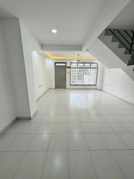 Rumah Teres 2.5-Tingkat untuk Dijual di Taman Scientex Kulai (Sedenak) - Daniel Yong - Interior - PropertyGuru.com.my
