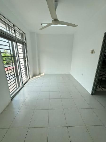 Rumah Teres 2.5-Tingkat untuk Dijual di Taman Scientex Kulai (Sedenak) - Daniel Yong - Interior - PropertyGuru.com.my
