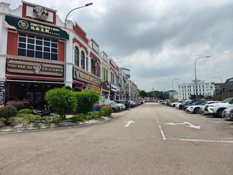 Kedai untuk Disewa di Taman Mount Austin (Tebrau) - C.T Chong - Exterior - PropertyGuru.com.my