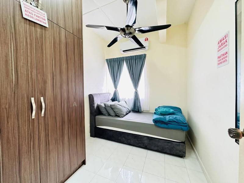 Rumah Teres 2-Tingkat untuk Dijual di Pandan Jaya (Ampang) - AimiRahim Hartanah - Bedroom - PropertyGuru.com.my