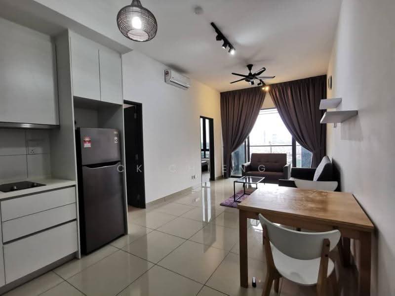 Kediaman Servis untuk Disewa di Aera Residence - CK Chieng - Living Room - PropertyGuru.com.my