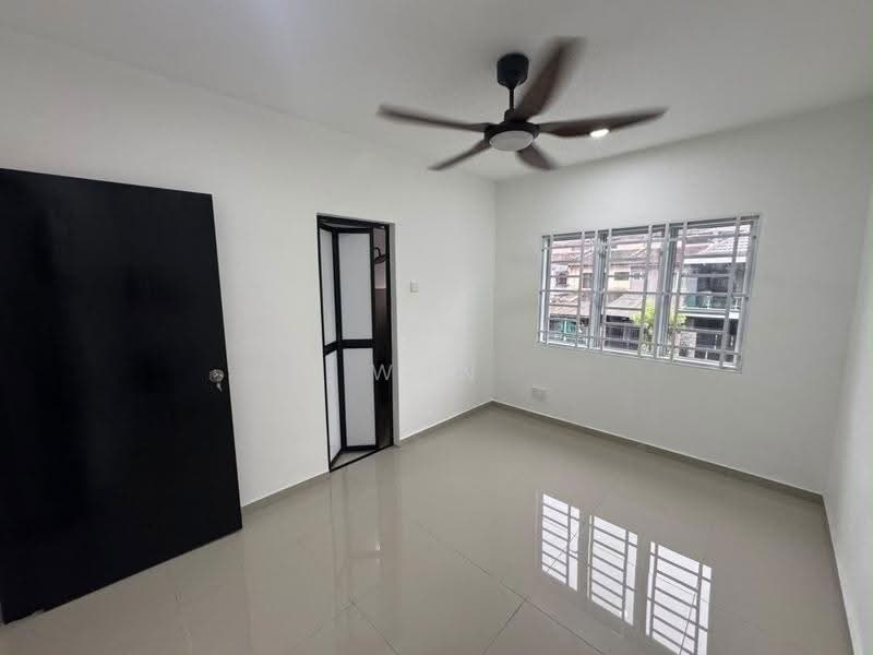 2-storey Terraced House for Sale in Taman Sri Muda (Shah Alam) - Wan Azlan Ahmad - Interior - PropertyGuru.com.my