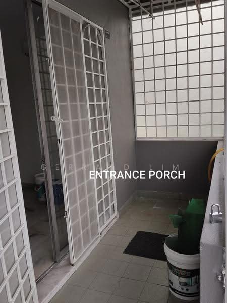 Apartment for Sale at Subang Perdana Goodyear Court 3 - Gerrard Lim - Entrance - PropertyGuru.com.my