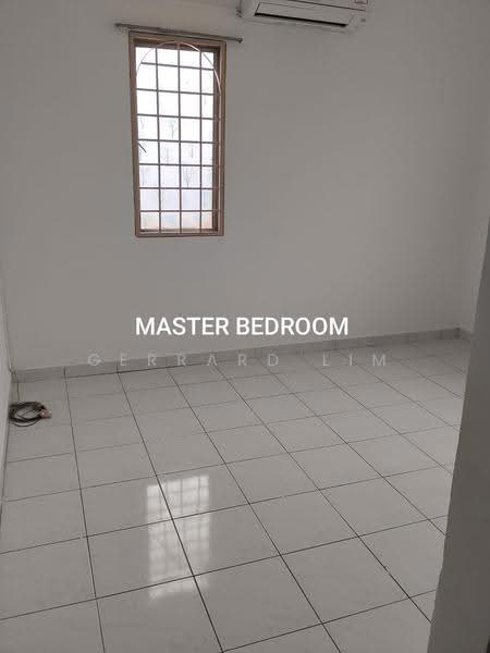 Apartment for Sale at Subang Perdana Goodyear Court 3 - Gerrard Lim - Master Bedroom - PropertyGuru.com.my